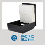 Pacific Blue Select® Multifold Premium 2-Ply C-Fold Paper Towels by GP PRO (Georgia-Pacific), White, 2,000 Towels Per Case - Image 3
