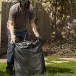 Hefty Expandable Strength Large Drawstring Trash Bags, 30 Gallon, Black, 25 Ct - Image 2