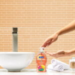 Softsoap Antibacterial Liquid Hand Soap, Crisp Clean, 11.25 Fluid Ounce Bottle - Image 2